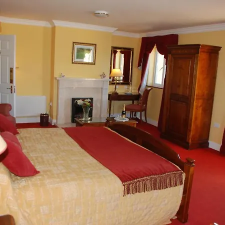 The 19th Golf Guest house
